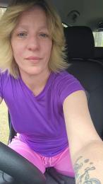 BlueEye_Girl — webcam model online on cam4