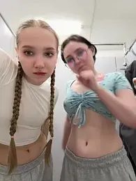 bambi_lu — webcam model online on stripchat