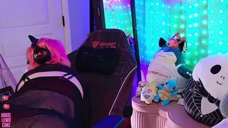 Angel-Lewd-Cake — Stripchat stream photo (Apr 2026)