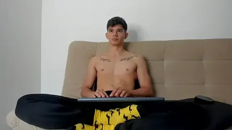 Lucas-Aaron — Stripchat stream photo (Apr 2026)