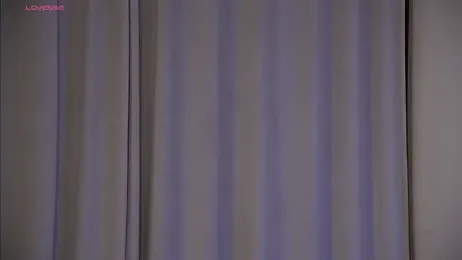 hecola — Stripchat stream photo (Apr 2026)