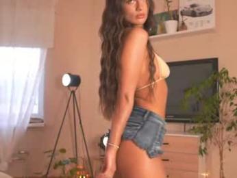 dinawonder — Chaturbate stream photo (Sep 2026)