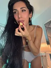 morganaramirez — webcam model online on stripchat