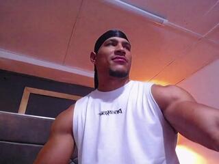 Teddy Fit — Flirt4free stream photo (Apr 2026)