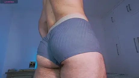 Arilas_ — webcam model online on stripchat