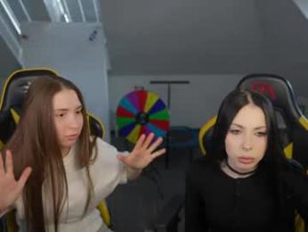 livehub054 — webcam model online on chaturbate