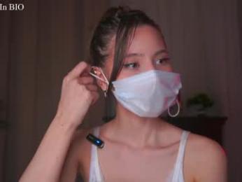 falinecrosthwaite — webcam model online on chaturbate
