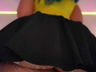 ox-lemon — webcam model online on camsoda