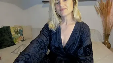 Jadore_able — Stripchat stream photo (May 2026)