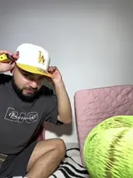 bella_valencia — stripchat