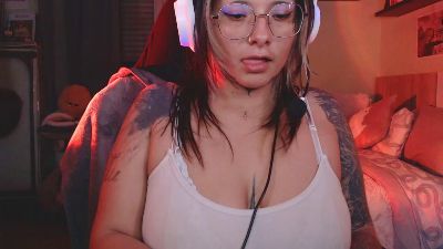 toxykitti — webcam model online on cam4