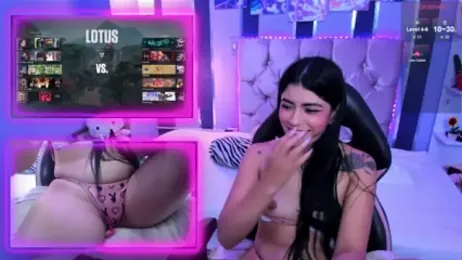 ValentinaGames — Stripchat stream photo (Nov 2023)