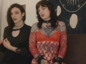 miss_raven_ts — webcam model online on chaturbate