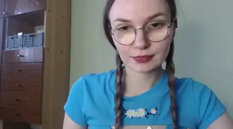 LooveELLYx — Stripchat stream photo (Nov 2023)