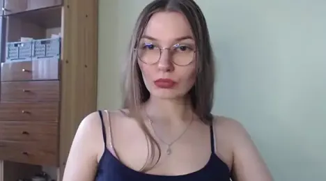 LooveELLYx — Stripchat stream photo (Nov 2023)