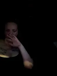 Melissa1994- — webcam model online on stripchat