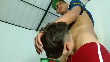 skinny23cm — webcam model online on stripchat