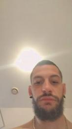 Lebarbudu38 — webcam model online on cam4