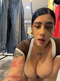 clarachanelricek — webcam model online on stripchat