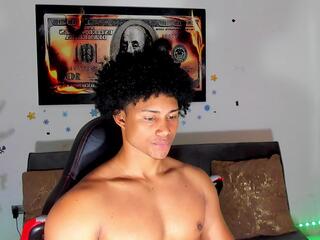 Nathan Smithh — webcam model online on flirt4free