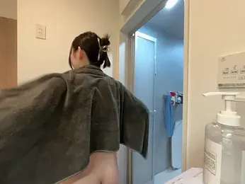 Gokujyo-Namanaka — webcam model online on stripchat