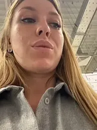 Sweet___Emily — Stripchat recorded stream image, 19.05.2025 13:30