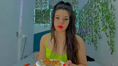 RedAssHottie — Stripchat recorded stream image, 21.05.2025 03:00