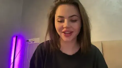 AlmaryKim — Stripchat recorded stream image, 21.05.2025 23:00