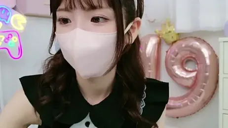 -minami- — Stripchat recorded stream screenshot (23 May 2025)