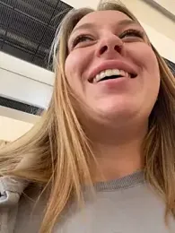 Sweet___Emily — Stripchat recorded stream image, 23.05.2025 13:30