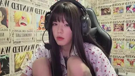 SNAKEgirlQAQ — Stripchat recorded stream image, 23.05.2025 18:20