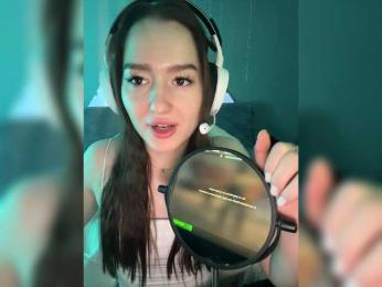 whiteTEA — Bongacams recorded stream image, 27.05.2025 00:10