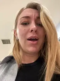 Sweet___Emily — Stripchat recorded stream image, 27.05.2025 10:20