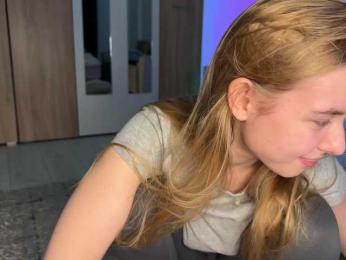 Jucielussie — Bongacams recorded stream image, 28.05.2025 15:50