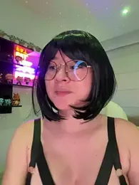 Sharon_07 — Stripchat recorded stream image, 28.05.2025 23:40