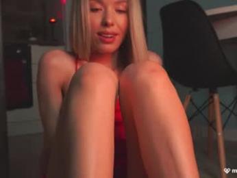 agent_blonde — Chaturbate recorded stream image, 29.05.2025 18:50