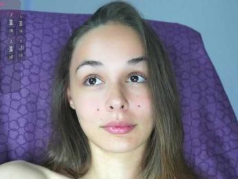 Miss-Bia — Bongacams recorded stream image, 29.05.2025 22:20