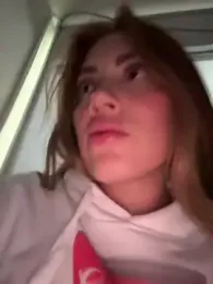 roouse — Stripchat recorded stream image, 29.05.2025 21:30