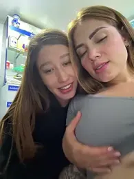 roouse — Stripchat recorded stream image, 29.05.2025 21:30