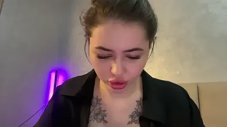 AlmaryKim — Stripchat recorded stream image, 30.05.2025 02:30