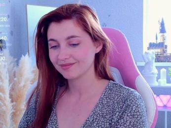 HoneyCherry — Bongacams recorded stream screenshot (30 May 2025)