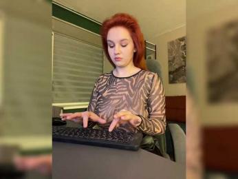 1_Aariella_1 — Bongacams recorded stream screenshot (01 Jun 2025)