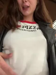 Dina_Tease — Stripchat recorded stream image, 01.06.2025 12:40