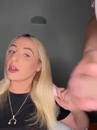 Strongqueen — Stripchat recorded stream screenshot (01 Jun 2025)