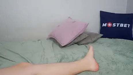 foxeslovefoxes — Stripchat recorded stream image, 26.01.2025 13:30