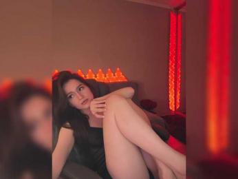 whiteTEA — Bongacams recorded stream image, 03.06.2025 17:30