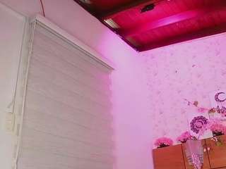 mssburbuja — Camsoda recorded stream image, 04.06.2025 03:10