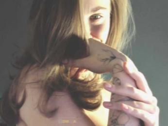 Adamova_Eva — Bongacams recorded stream image, 09.02.2025 19:40
