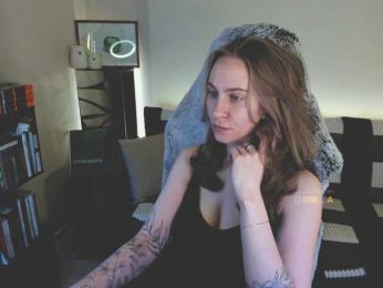 Adamova_Eva — Bongacams recorded stream image, 09.02.2025 19:40