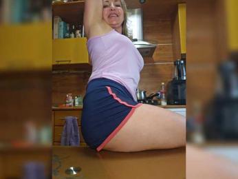 EditaMilf — Bongacams recorded stream image, 04.06.2025 23:00
